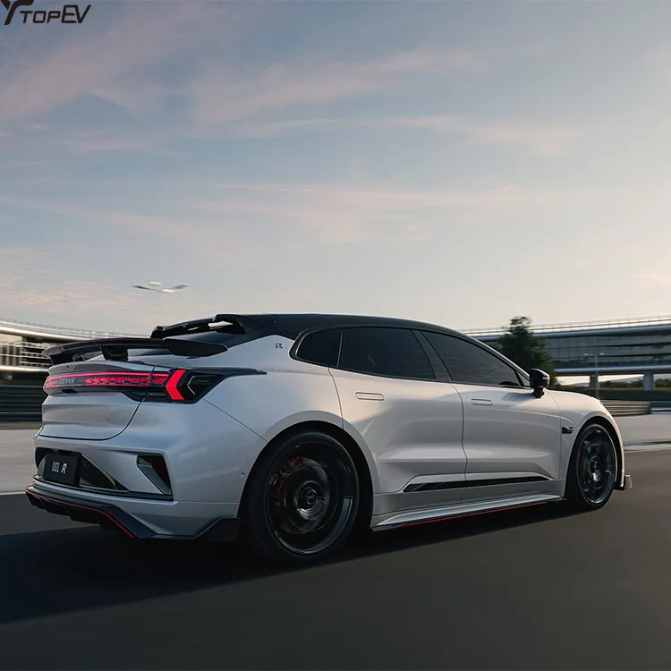 Luksuzni E-automobil na 4 kotača