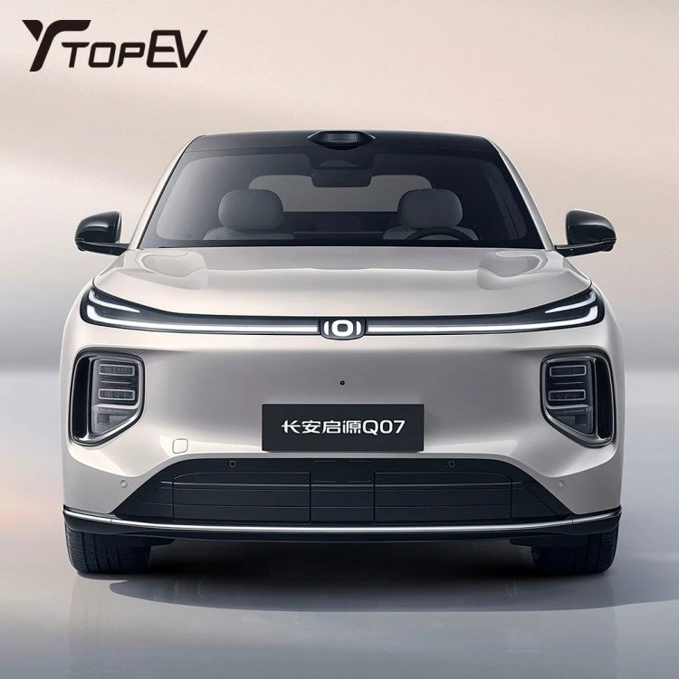 Подключаемый гибридный электрический внедорожник Changan Nevo Q07 2025 года Подключаемый гибридный электрический внедорожник Changan Nevo Q07 2025 года